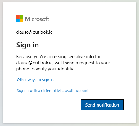 Klicken Sie auf die Schaltfläche Connect OAuth2, um den OAuth-Authentifizierungsprozess zu starten. Ein Browserfenster öffnet sich, in dem Sie sich mit Ihrem Microsoft-Konto anmelden können. Klicken Sie auf die Schaltfläche Connect OAuth2, um den OAuth-Authentifizierungsprozess zu starten. Ein Browserfenster öffnet sich, in dem Sie sich mit Ihrem Microsoft-Konto anmelden können.